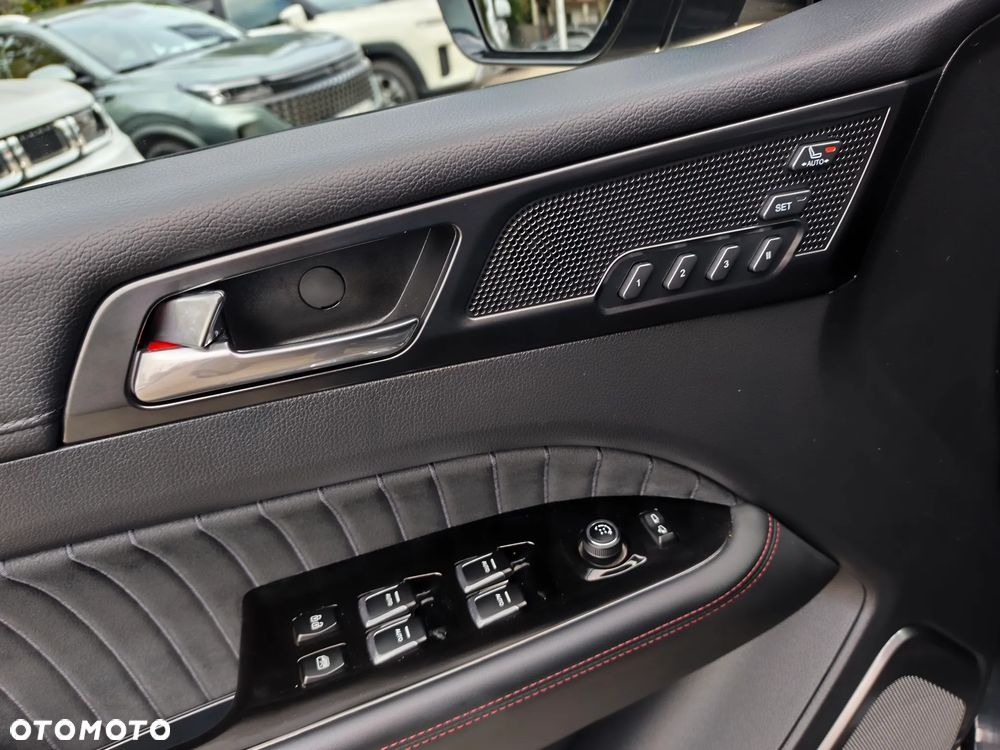 SsangYong/KGM Rexton 2.2 D Black Edition 4WD - 35