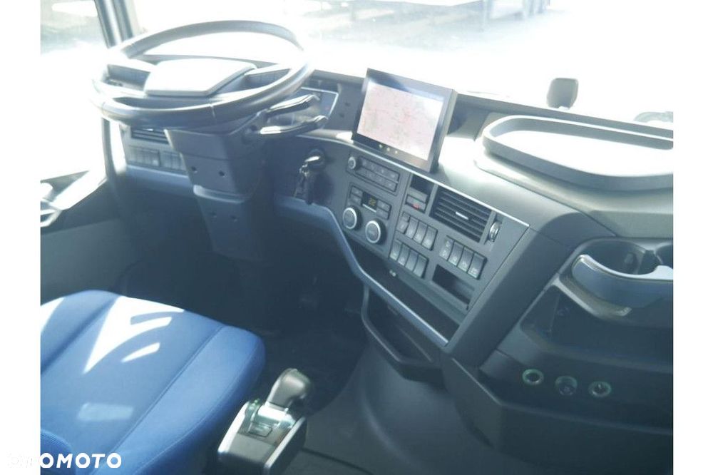Volvo FH500 Low Deck Mega / I-Save / ACC / XL / 624854 - 17
