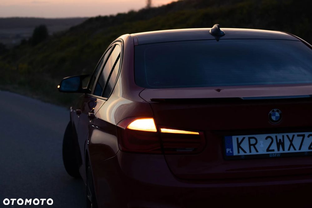 BMW Seria 3 320d - 11