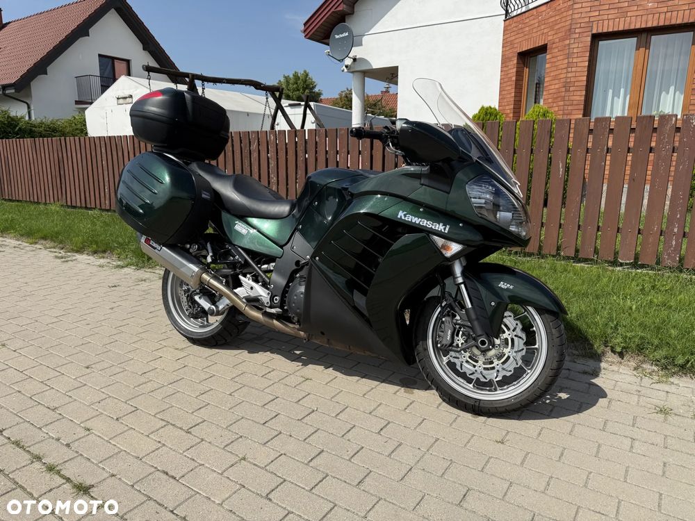 Kawasaki GTR - 5