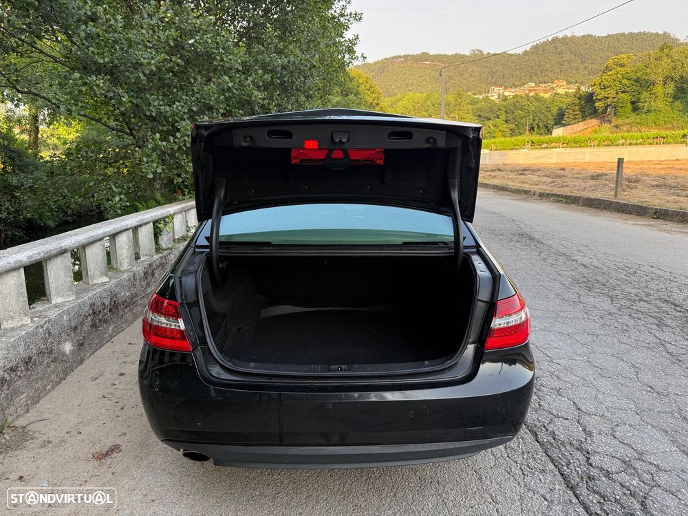 Mercedes-Benz E 250 CDI Avantgarde BlueEfficiency — fotografia 50
