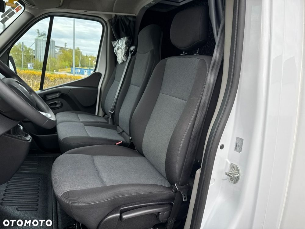 Renault Master - 29