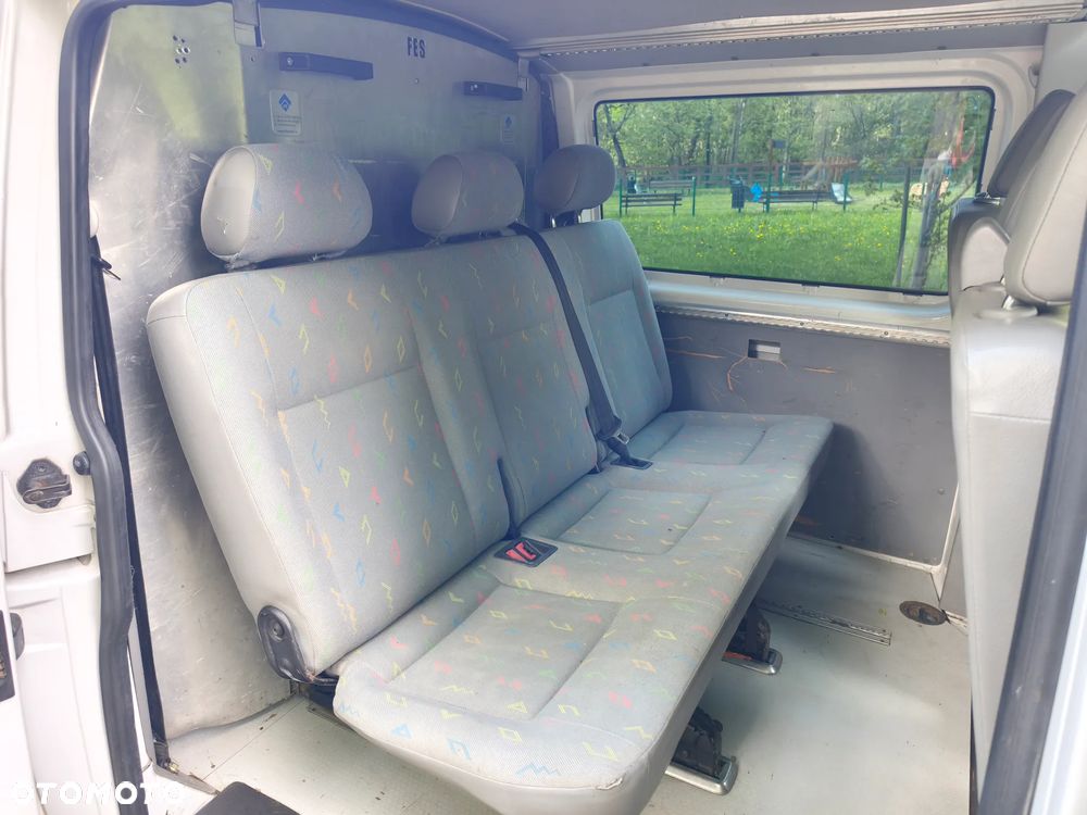 Volkswagen Transporter - 17