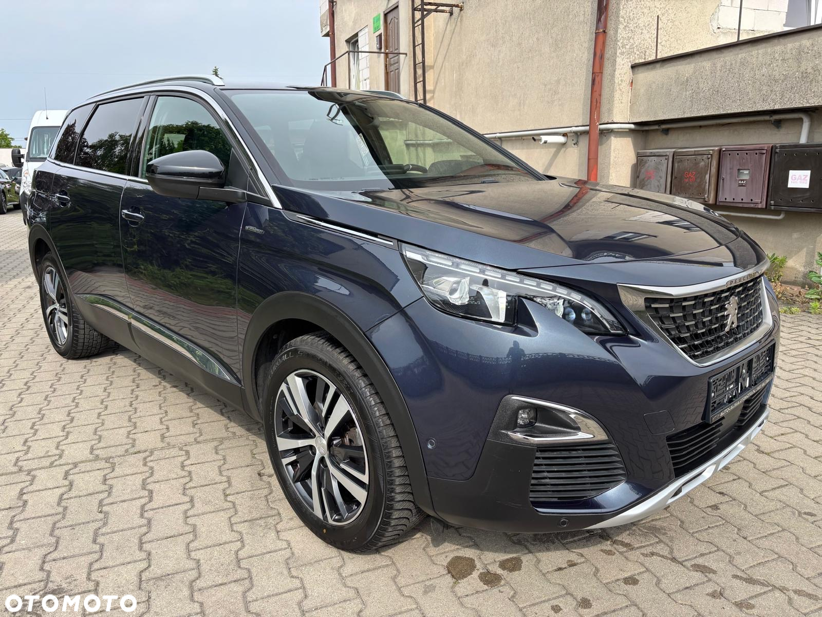 Peugeot 5008 1.6 BlueHDI Active S&S EAT6 - 5