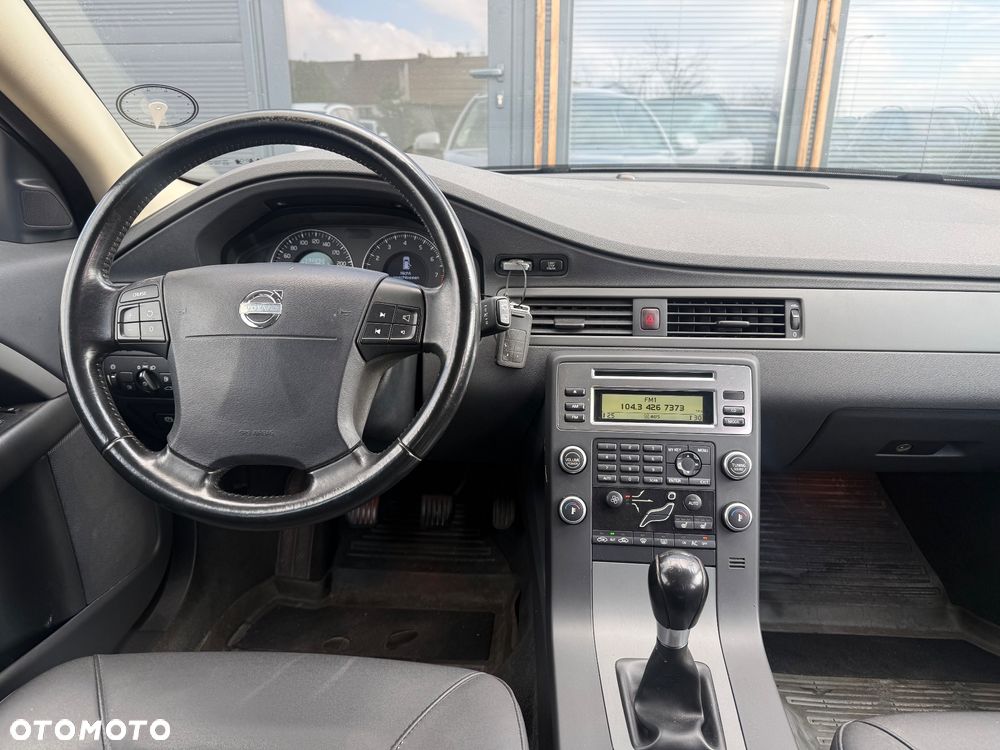 Volvo V70 2.0 - 14