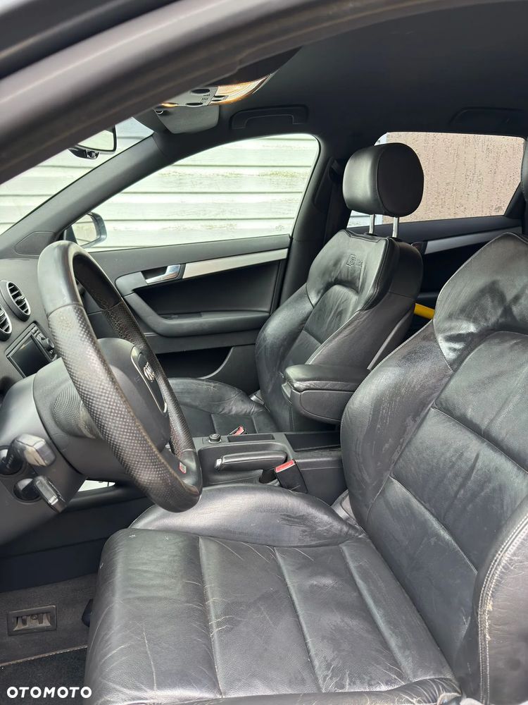 Audi A3 Sportback 2.0 TDI DPF Ambiente - 26