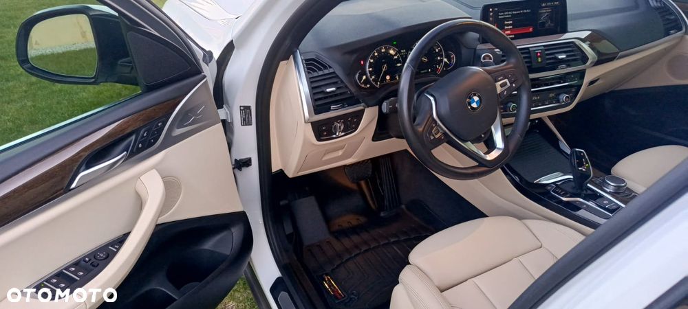 BMW X3 xDrive30i xLine - 16