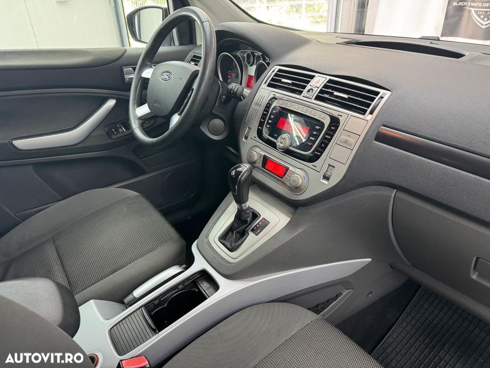 Ford Kuga 2.0 TDCi 4x4 Aut. Champions Edition - 18