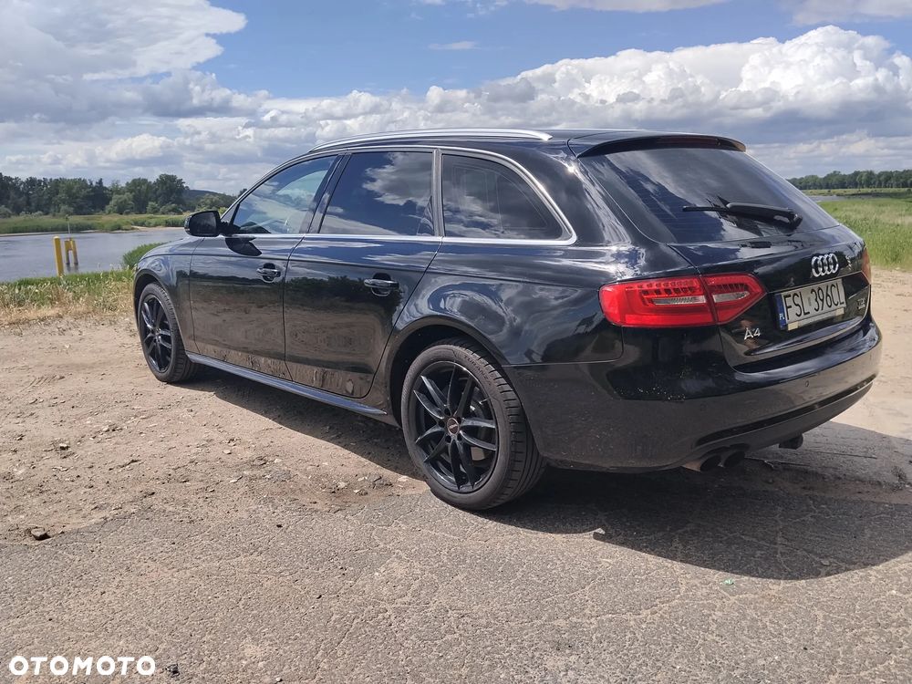 Audi A4 Avant - 4