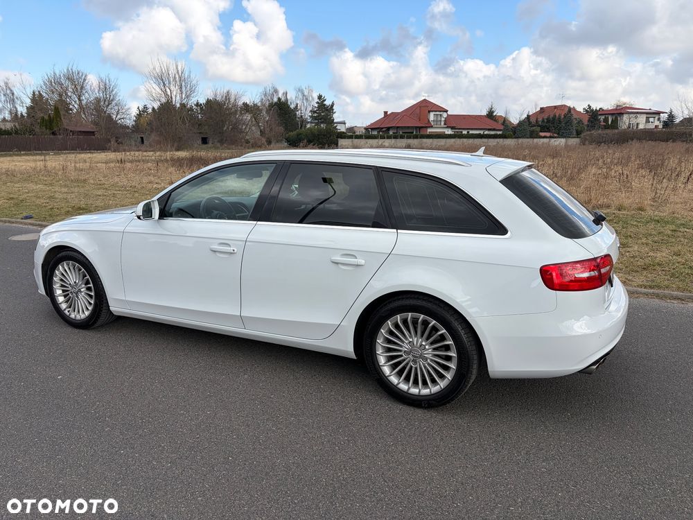 Audi A4 Avant - 9