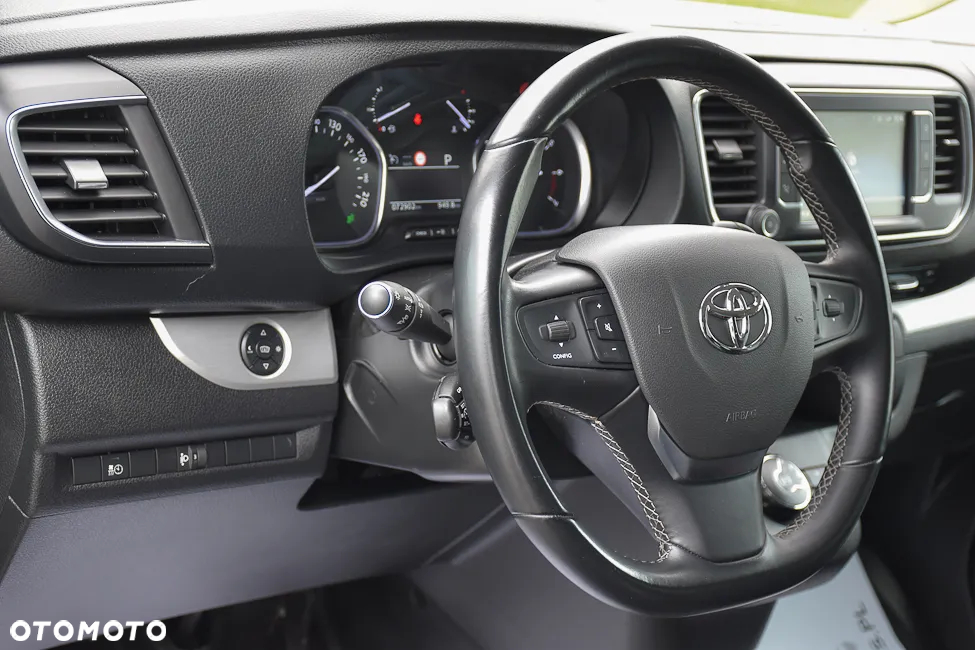 Toyota Proace Verso 2.0 D4-D Long VIP - 23