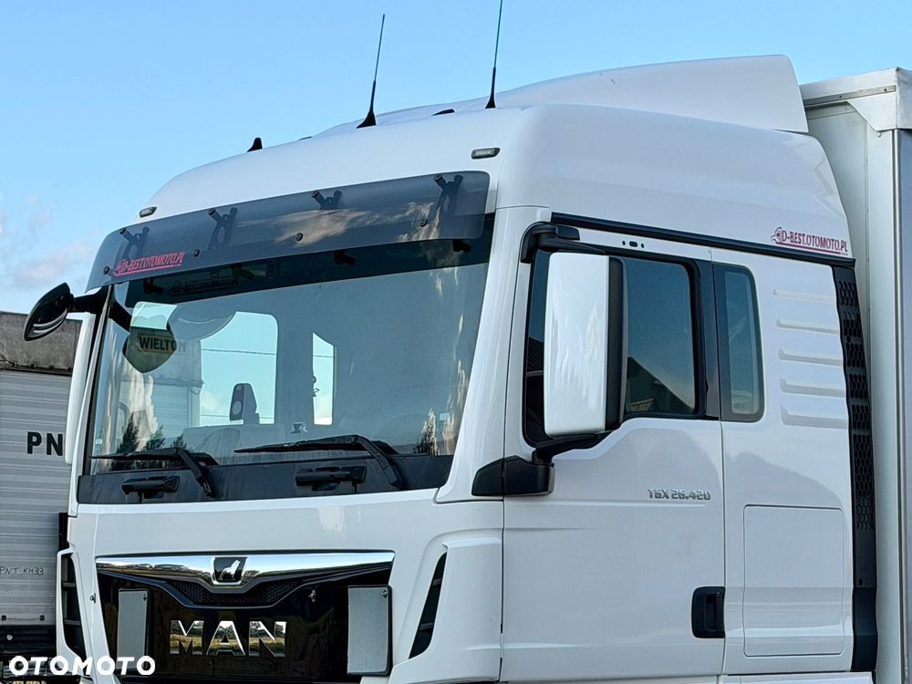 MAN TGX 26.420 / FIRANKA / WINDA / 18 EUROPALET / 410 TYŚ KM / 6x2 / OŚ SKRĘTNA / OŚ PODNOSZONA / 2019 ROK / AUTOMAT - 13