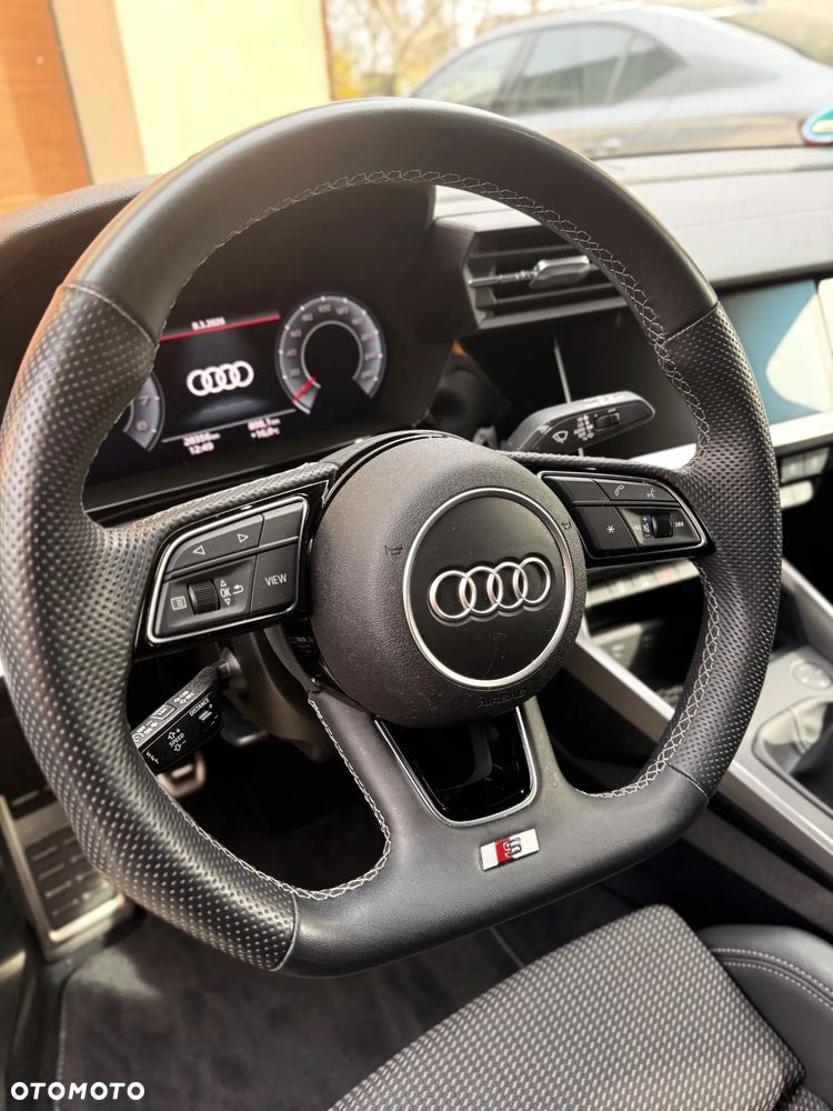 Audi A3 Sportback 35 TFSI S line - 11