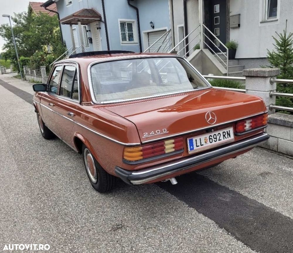 Mercedes-Benz W123 - 2