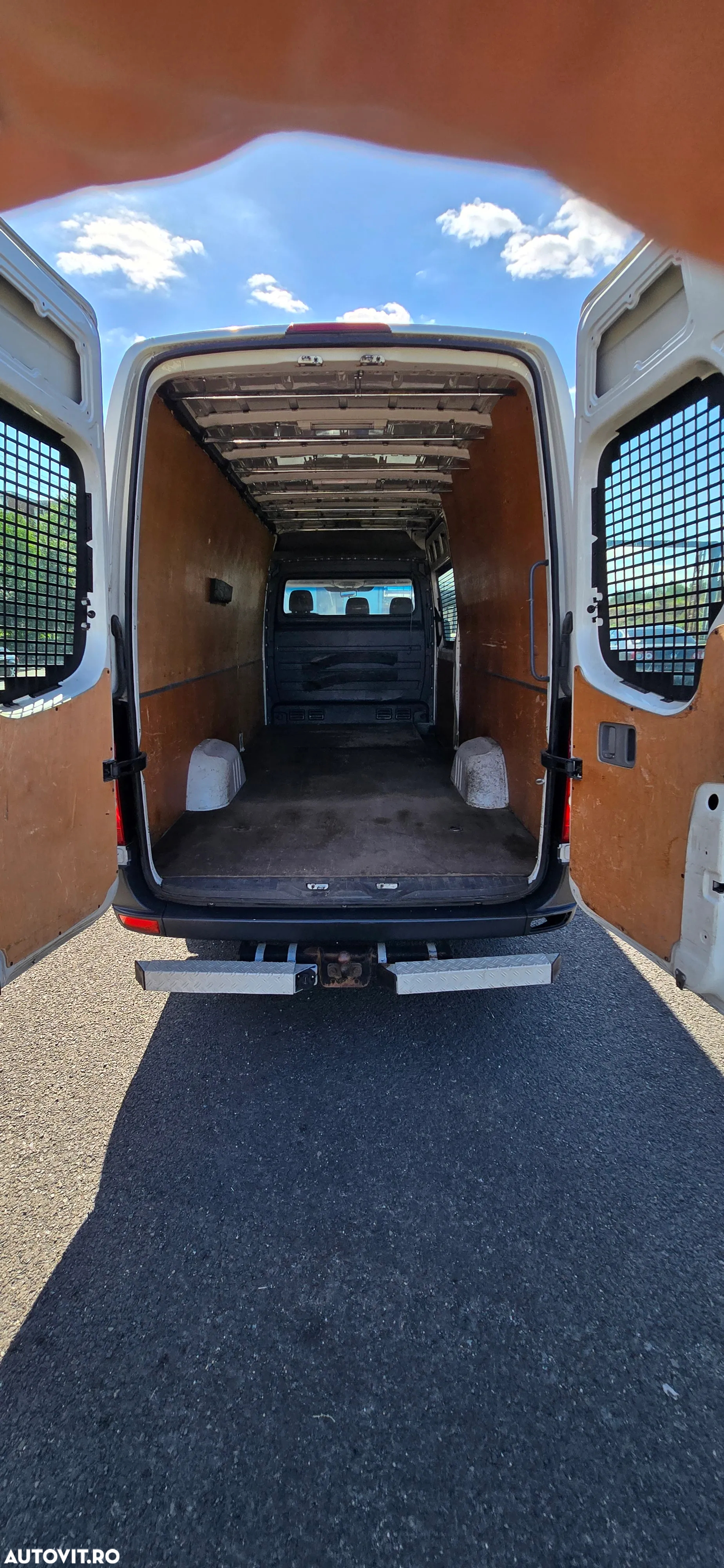 Volkswagen Crafter - 4