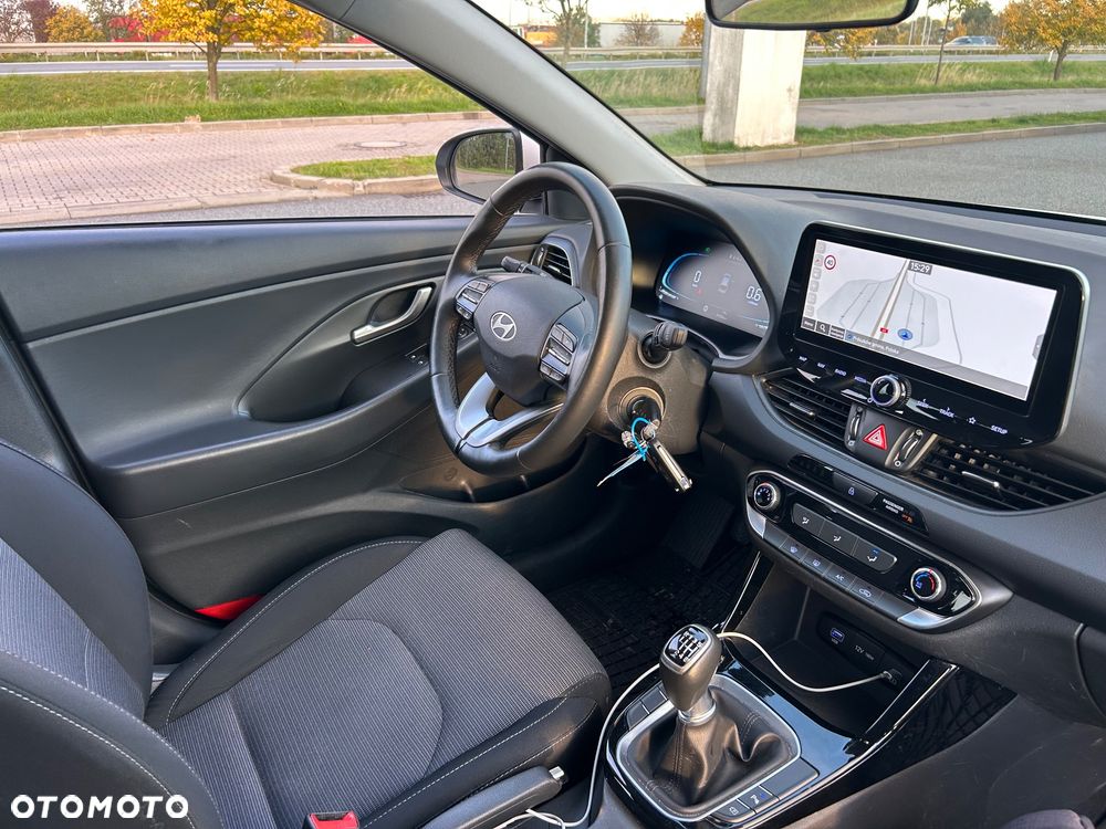 Hyundai i30 1.5 DPI Pure - 16
