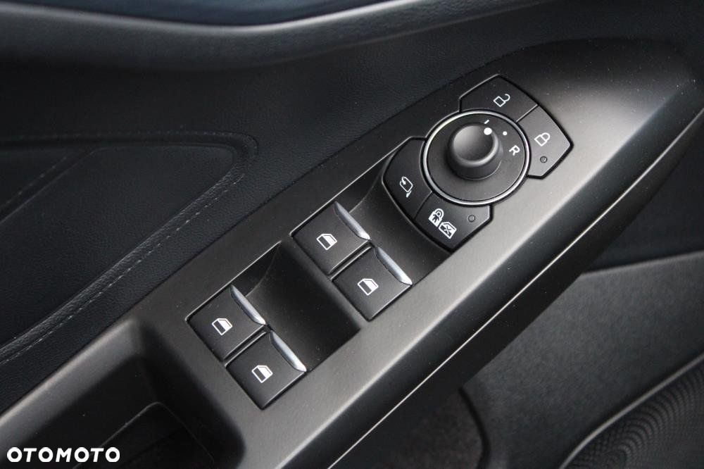Ford Focus - 8