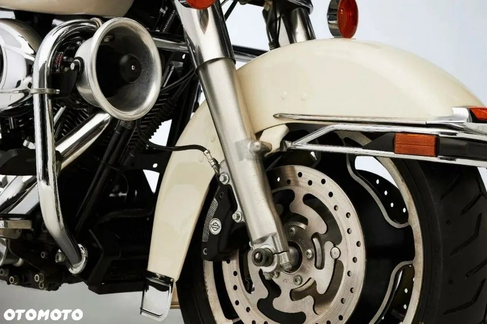 Harley-Davidson Touring Electra Glide - 22