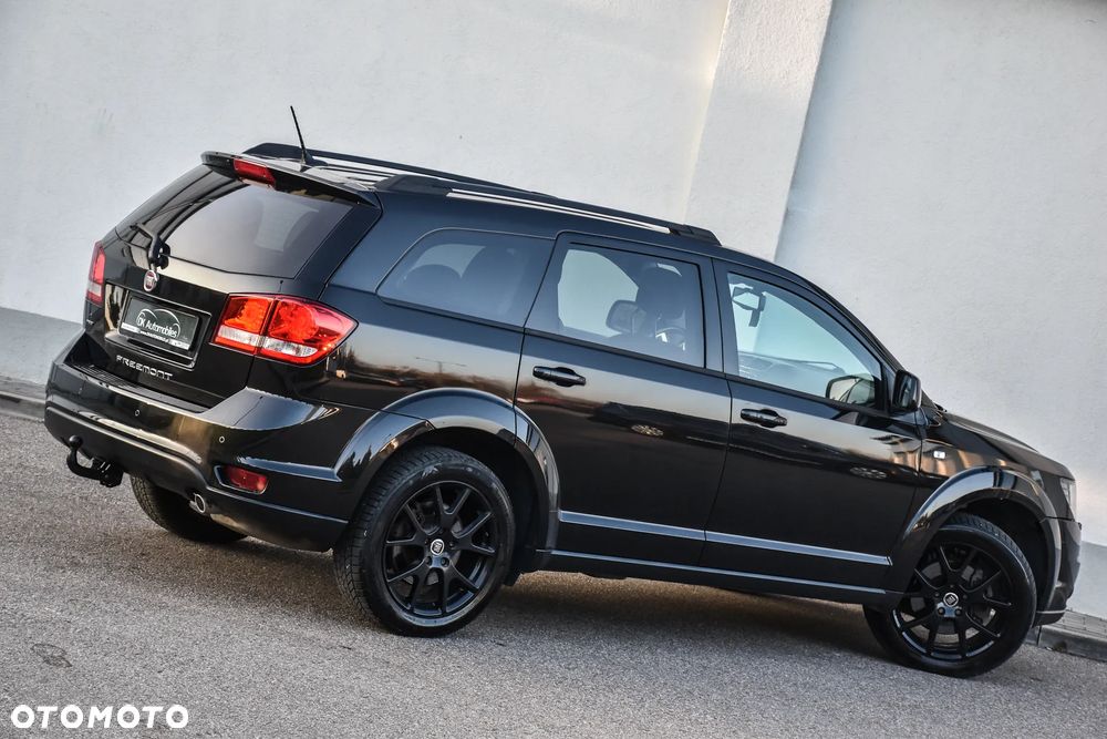 Fiat Freemont 2.0 Multijet Black Code AWD - 8