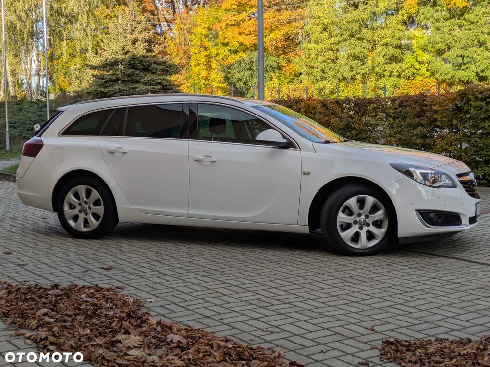 Opel Insignia ver-sports-tourer-2-0-diesel-edition - 12