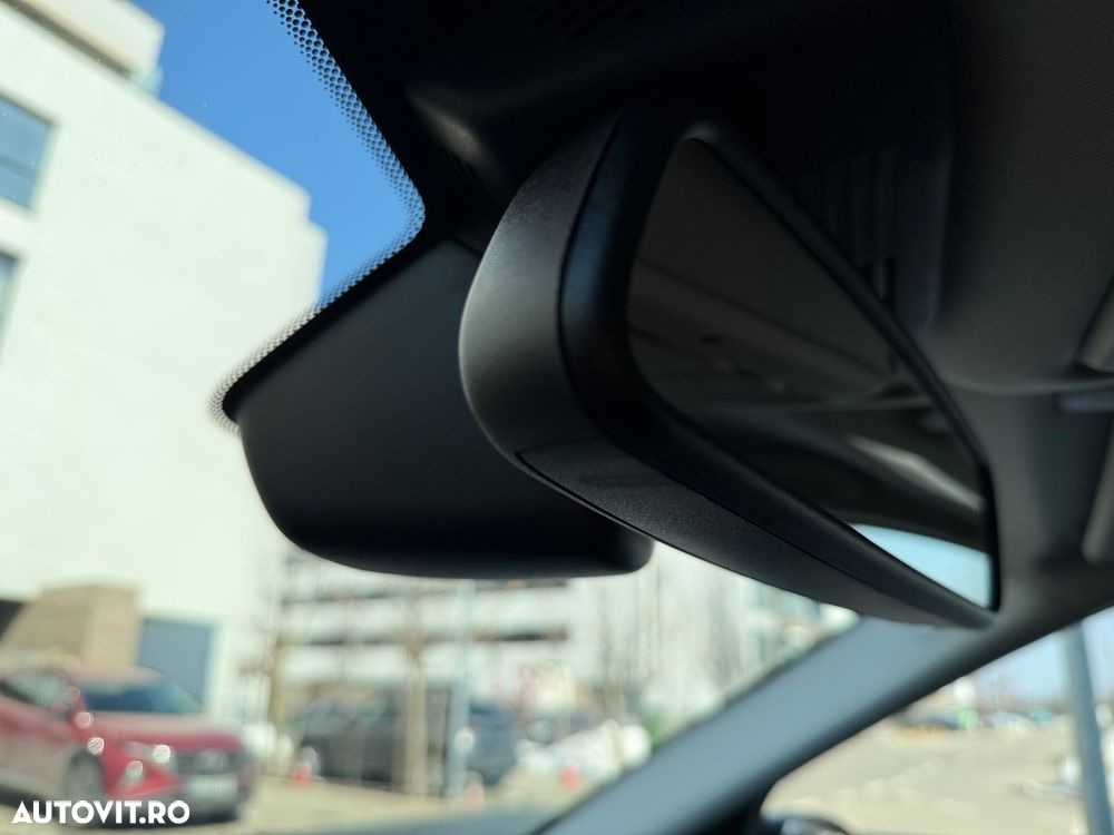 Land Rover Discovery Sport 2.0 l TD4 HSE Luxury Aut. - 11