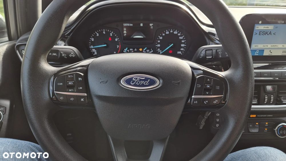 Ford Fiesta 1.1 S&S COOL&CONNECT - 19