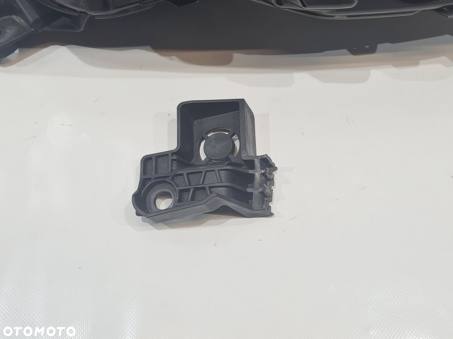 LAMPA PRZÓD PRAWY CITROEN DS3 CROSSBACK EUR 90103061 - 3