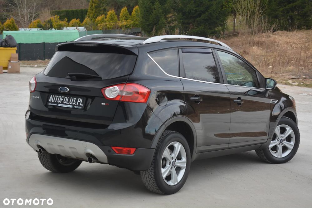 Ford Kuga - 16