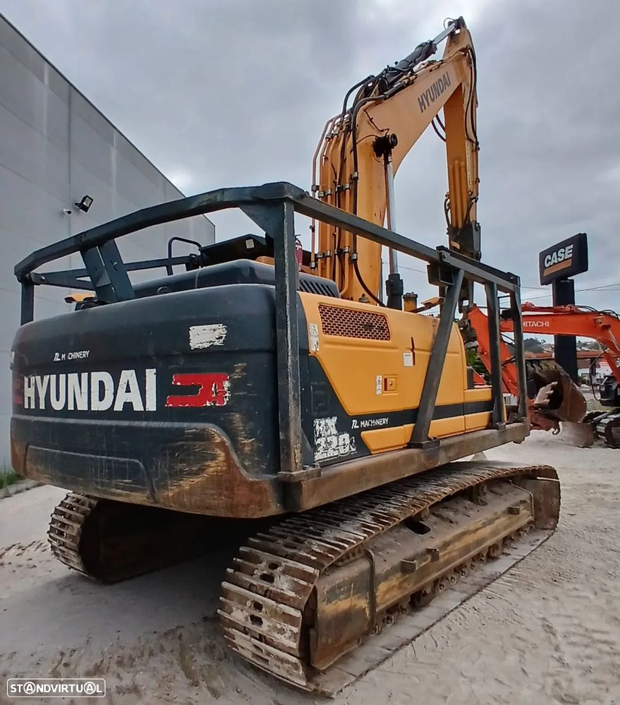 Hyundai HX220L e Cabeça Logmax 6000 Escavadora Florestal - 4