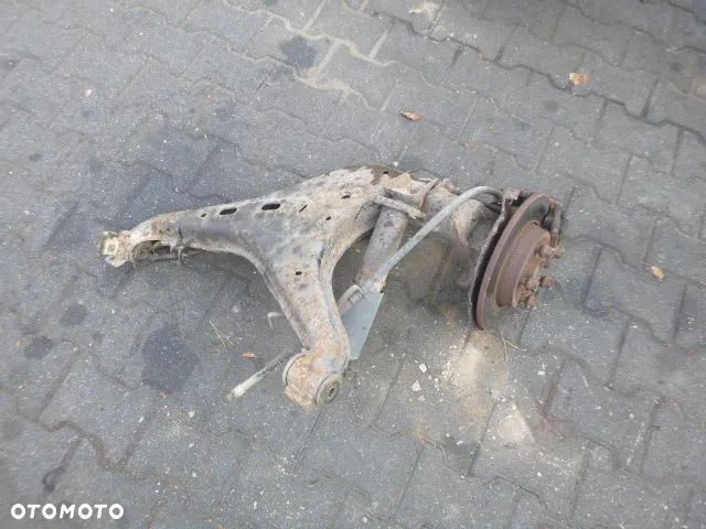 WAHACZ PRAWY TYŁ PRAWY TYLNY VOLKSWAGEN T4 - 16