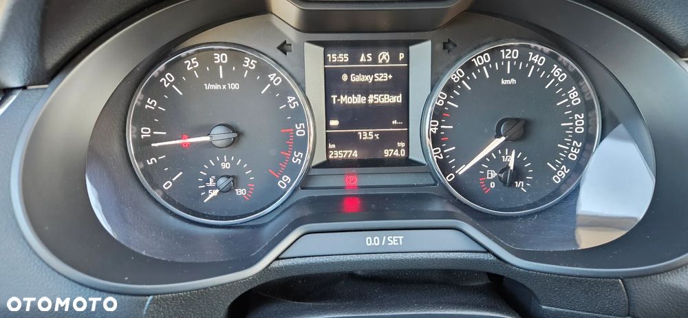 Skoda Octavia 1.6 TDI Drive DSG - 16