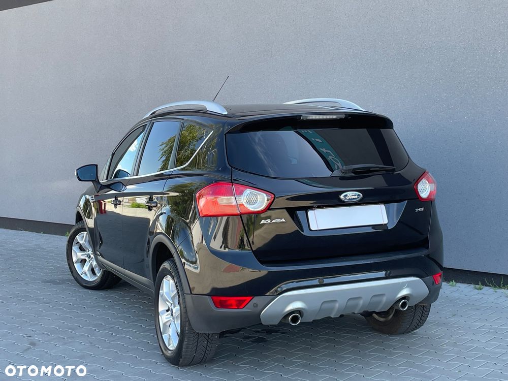 Ford Kuga - 4