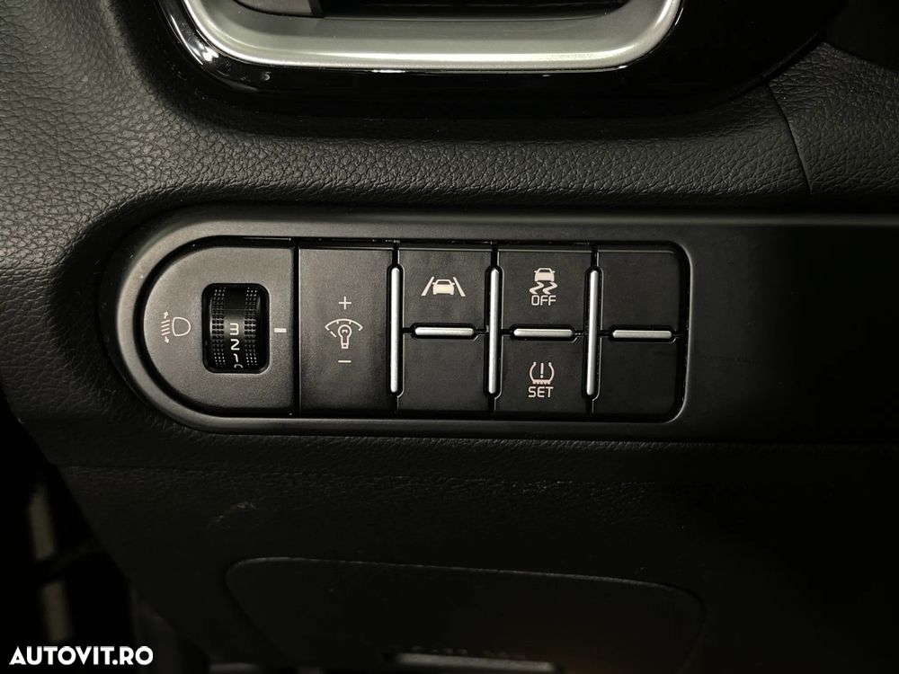 Kia Ceed 1.5 T-GDI DCT7 OPF Vision - 20
