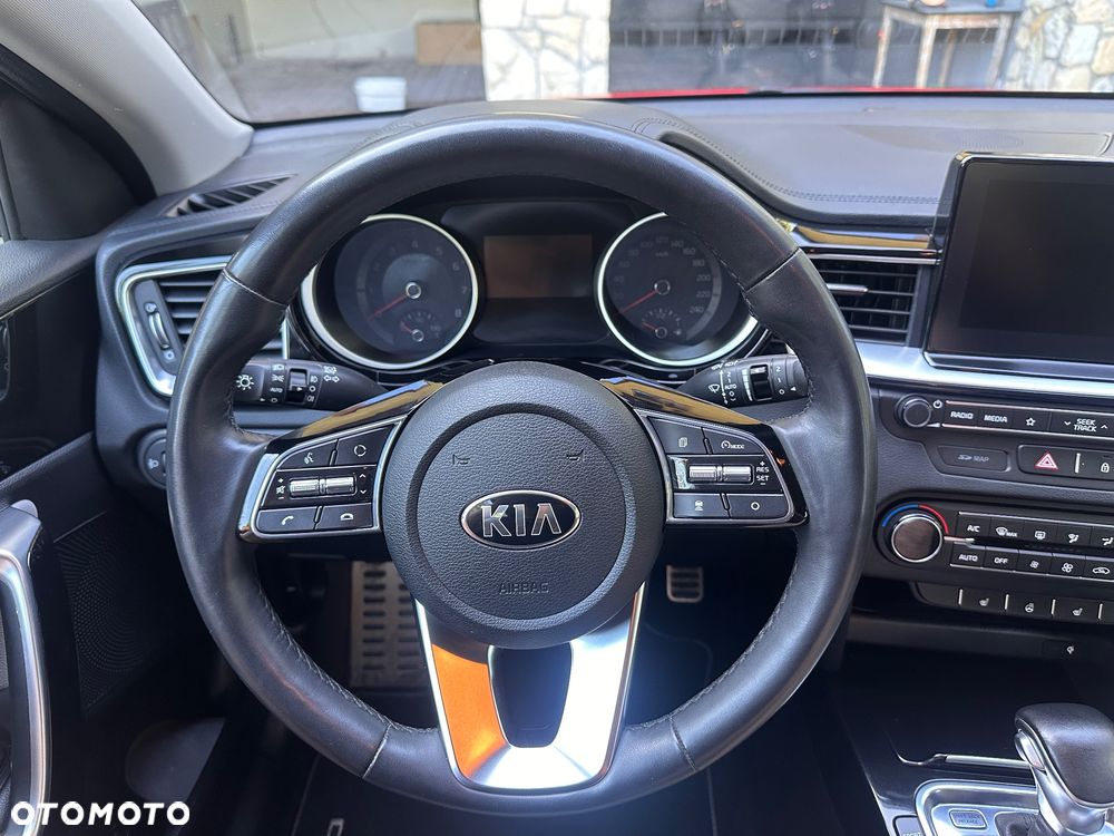 Kia Ceed 1.4 T-GDI L Business Line Plus DCT - 14