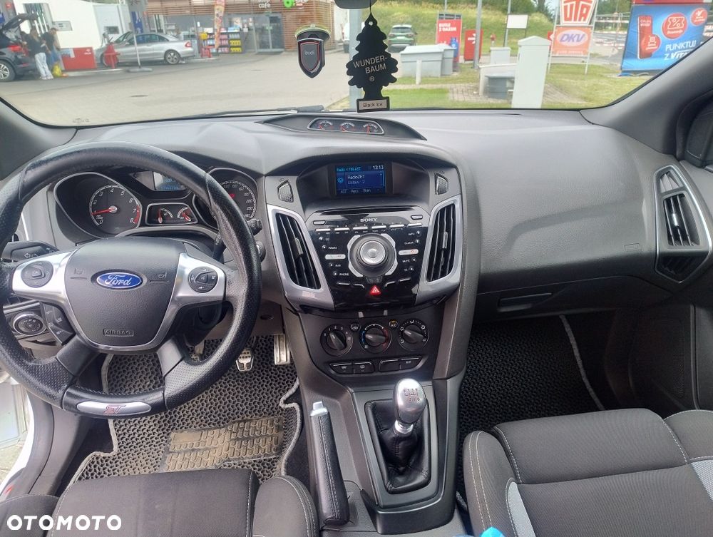 Ford Focus - 6