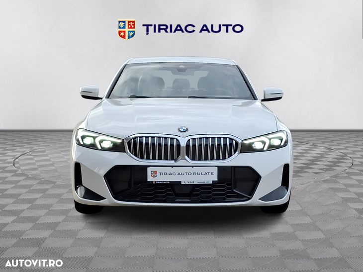 BMW Seria 3 330i AT - 10