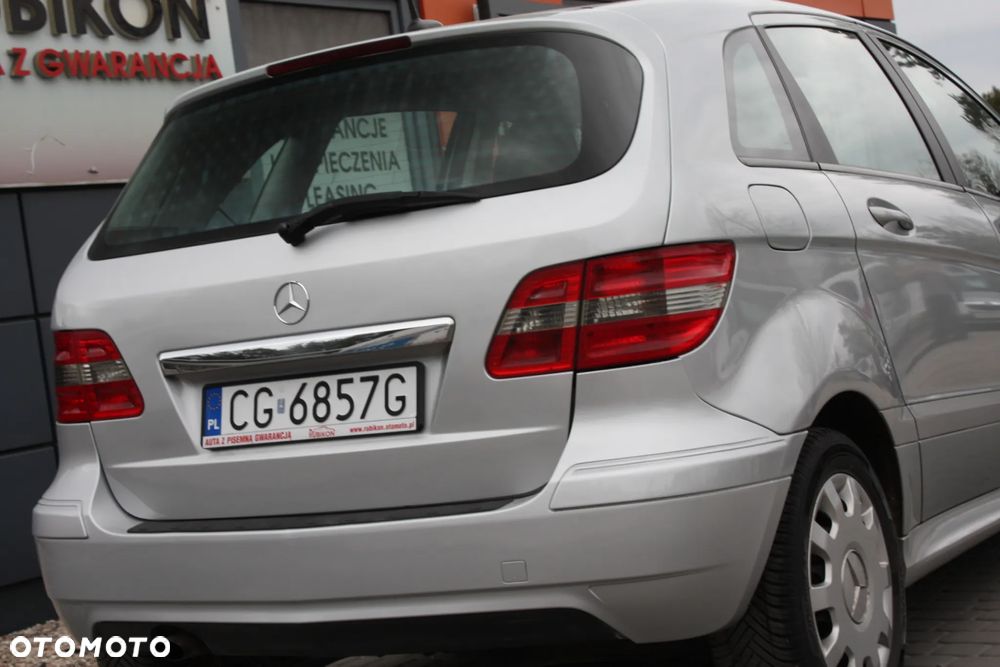 Mercedes-Benz Klasa B 180 CDI - 16