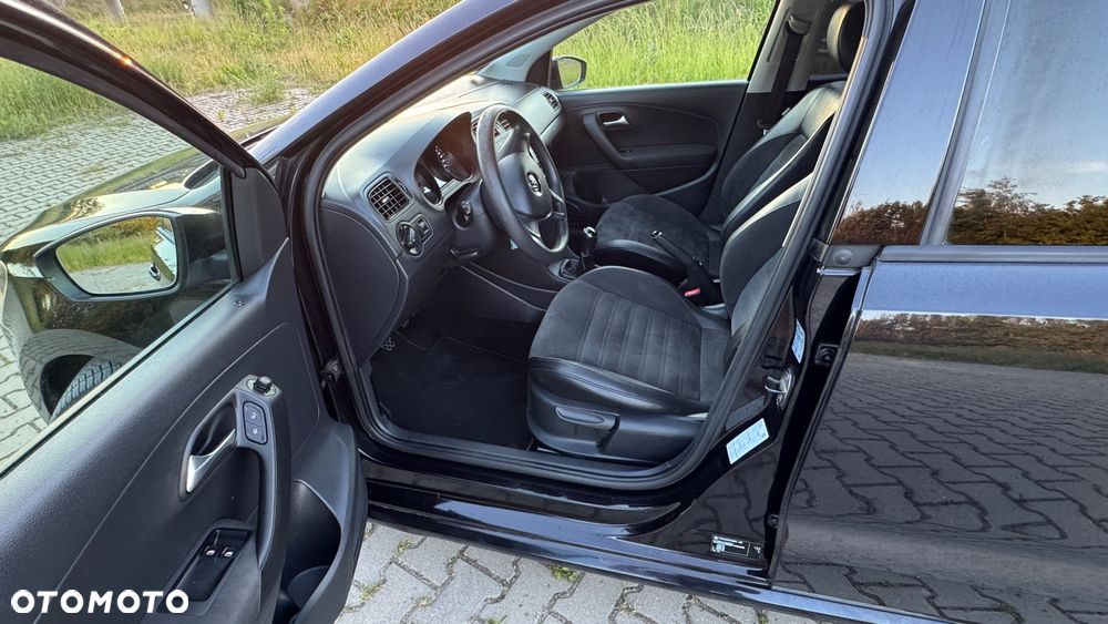 Volkswagen Polo 1.0 Trendline Perfectline - 12