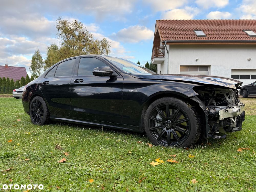 Mercedes-Benz Klasa C AMG 43 4Matic 9G-TRONIC - 4