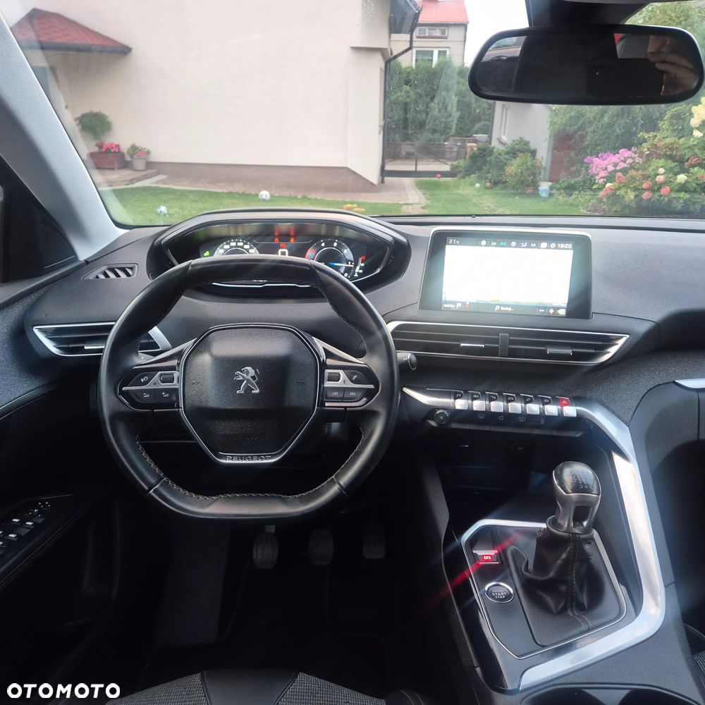 Peugeot 5008 BlueHDi 130 Allure - 15