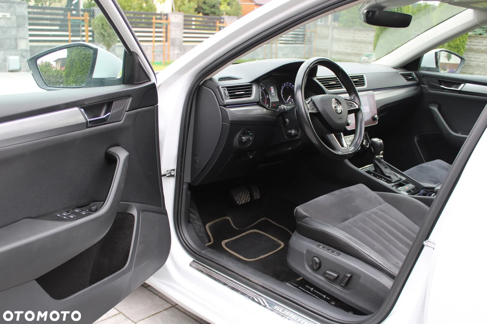 Skoda Superb - 18