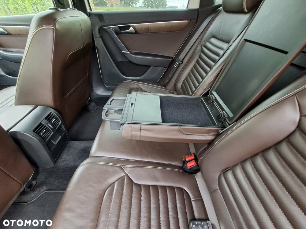 Volkswagen Passat 1.6 TDI BlueMotion Technology Highline - 20