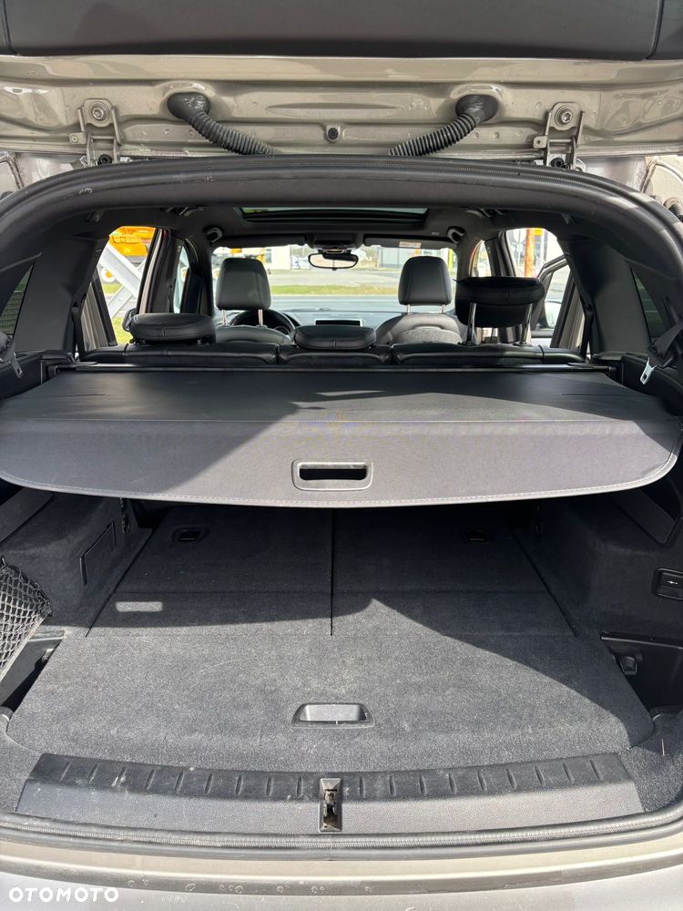 BMW Seria 2 220d xDrive - 12