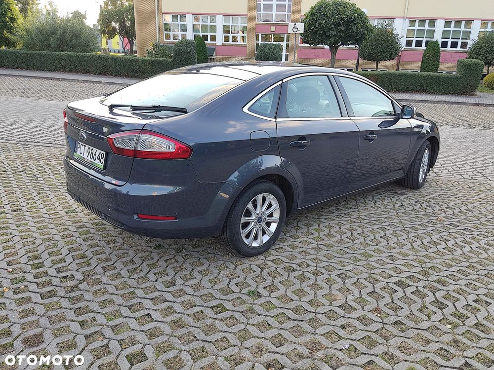 Ford Mondeo - 4