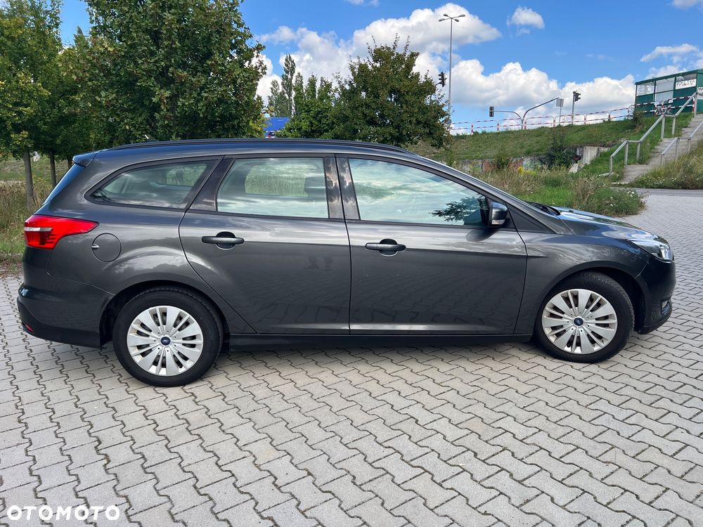 Ford Focus 1.0 EcoBoost SYNC Edition ASS - 9