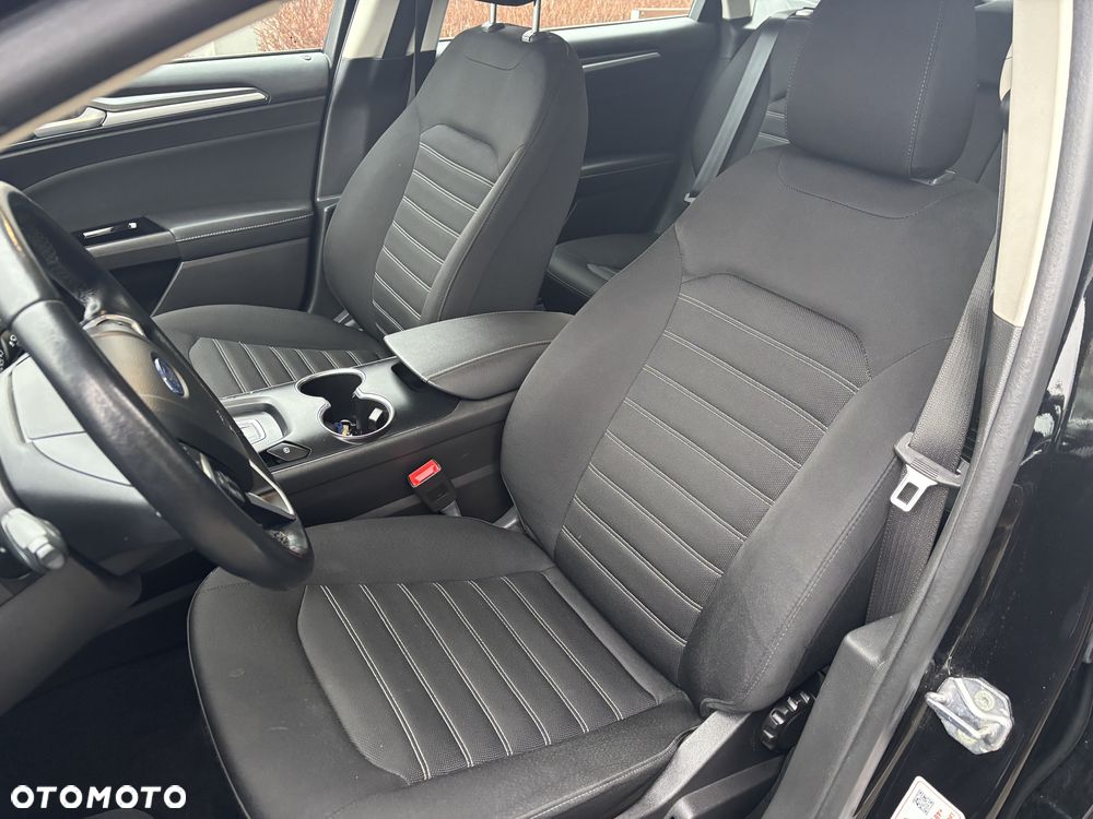 Ford Mondeo 2.0 TDCi Trend PowerShift - 26