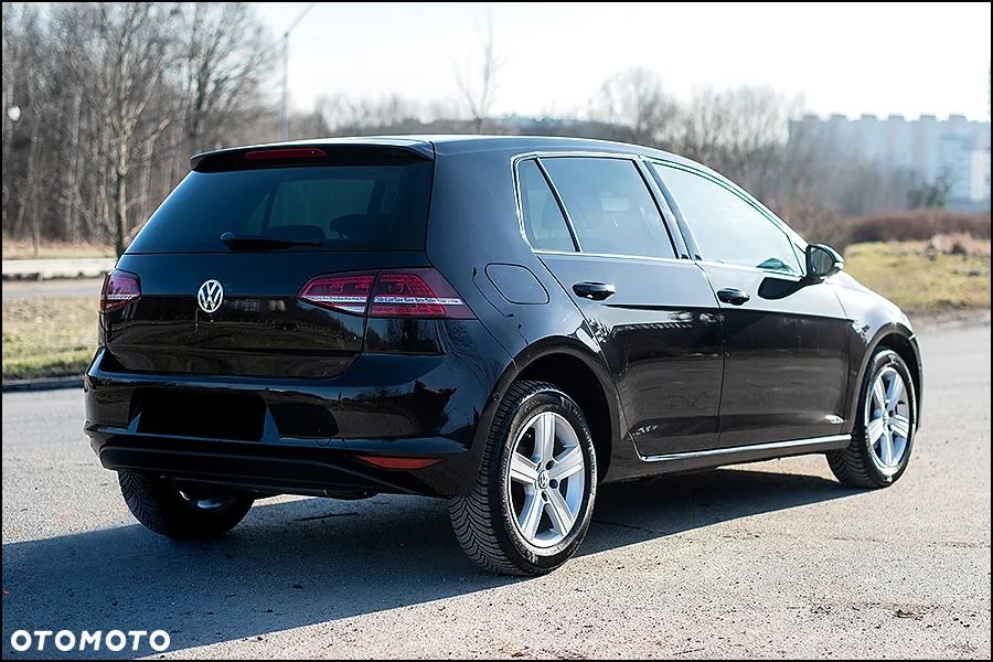 Volkswagen Golf - 14