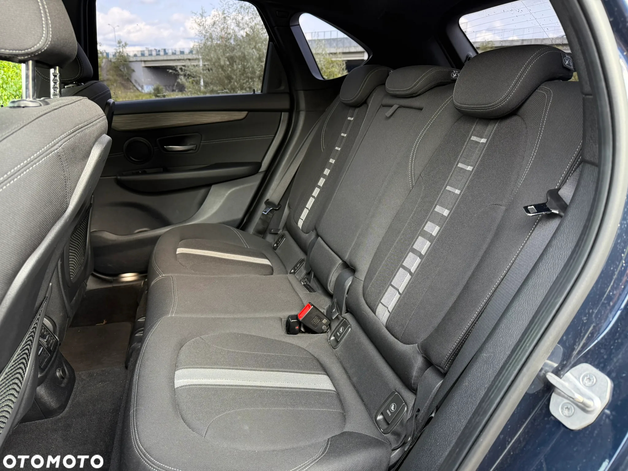BMW Seria 2 220d xDrive Sport Line - 11