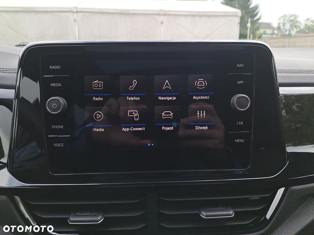Volkswagen T-Roc - 33