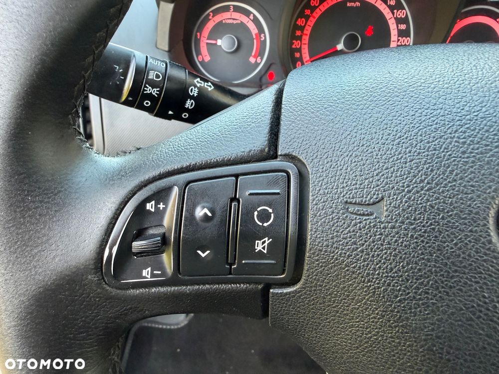Kia Ceed 1.6 CRDi 90 ISG Spirit - 13